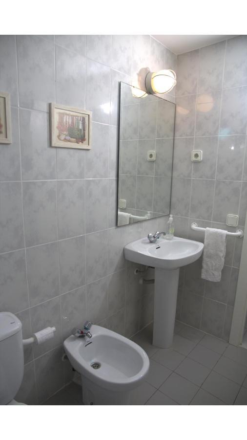 Вилла Lloguer30 Margaret'S Family House With Pool And Parquing Сан-Фелиу-де-Гишольс Экстерьер фото