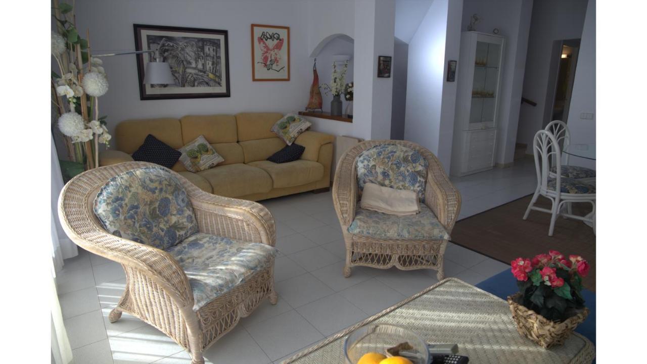 Вилла Lloguer30 Margaret'S Family House With Pool And Parquing Сан-Фелиу-де-Гишольс Экстерьер фото