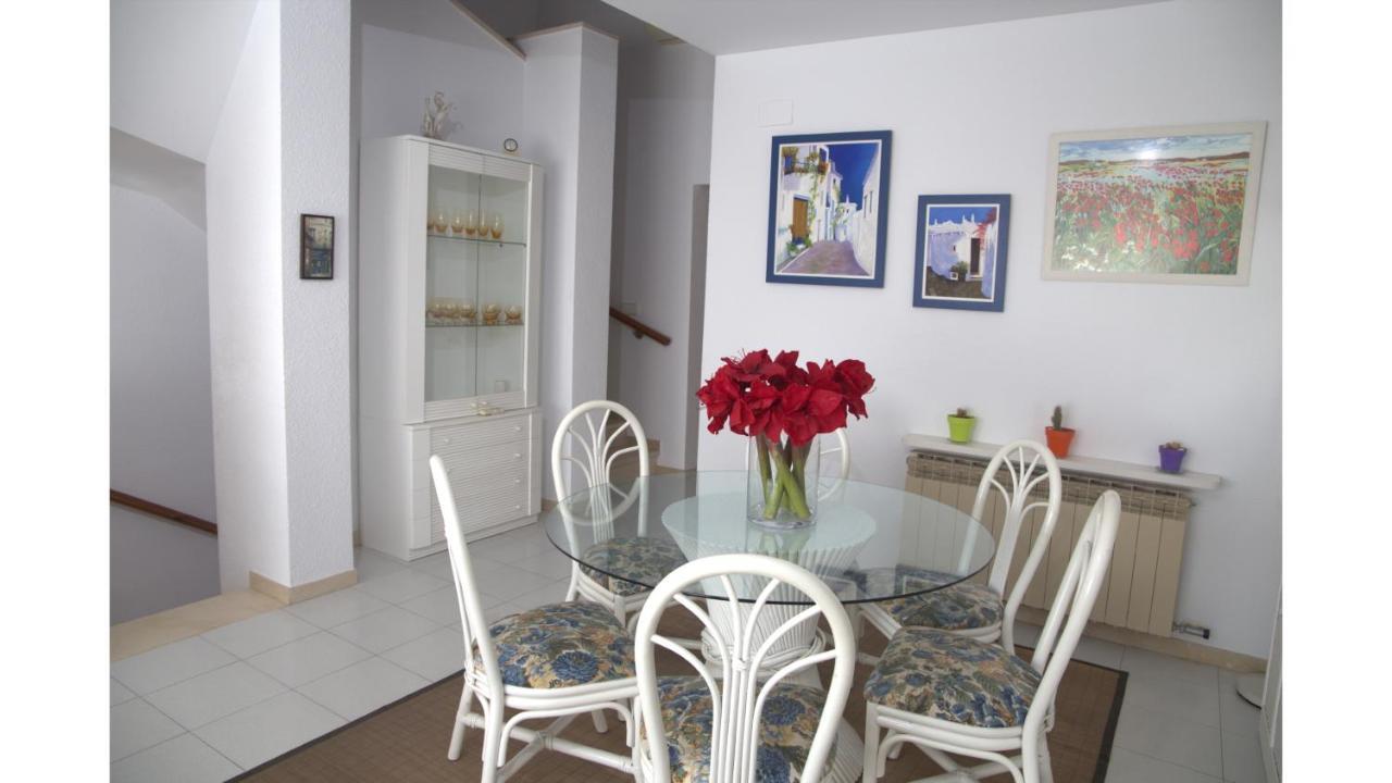 Вилла Lloguer30 Margaret'S Family House With Pool And Parquing Сан-Фелиу-де-Гишольс Экстерьер фото
